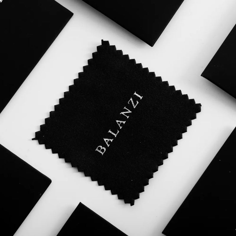 BALANZI Cloth